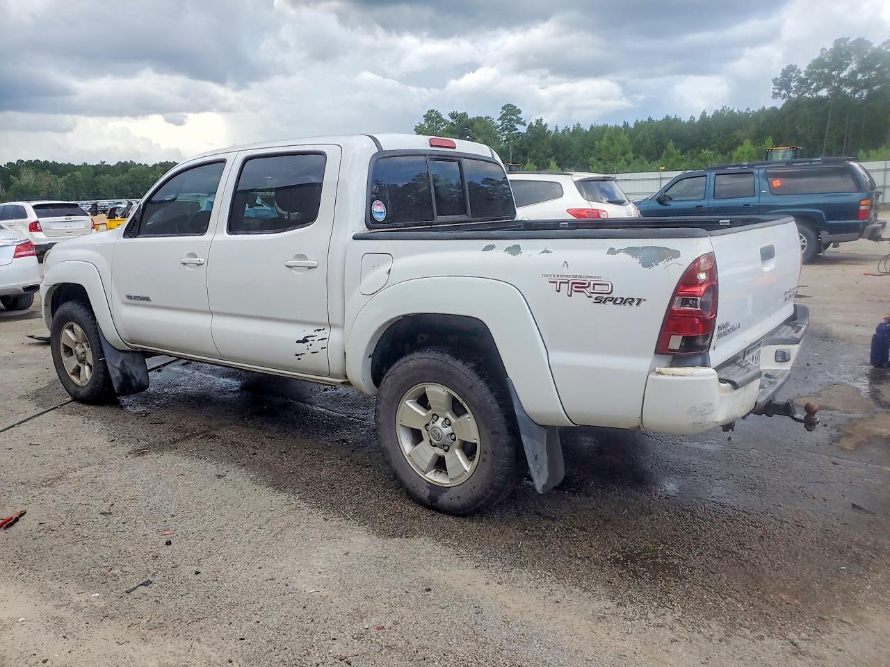 2007 Toyota Tacoma Double Cab Prerunner White vin: 3TMJU62N87M029788