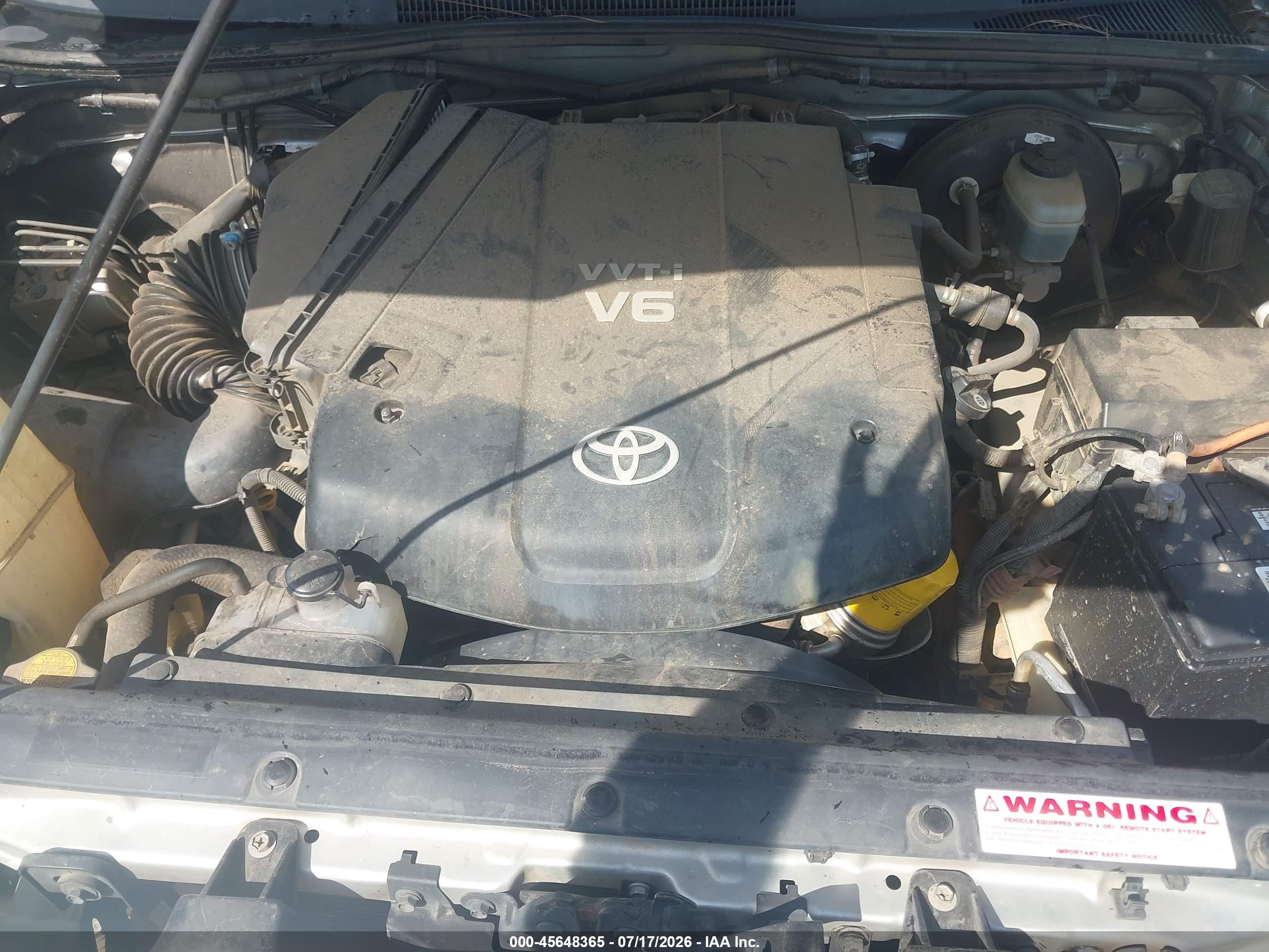 2008 Toyota Tacoma Prerunner V6 Silver vin: 3TMJU62N88M060797