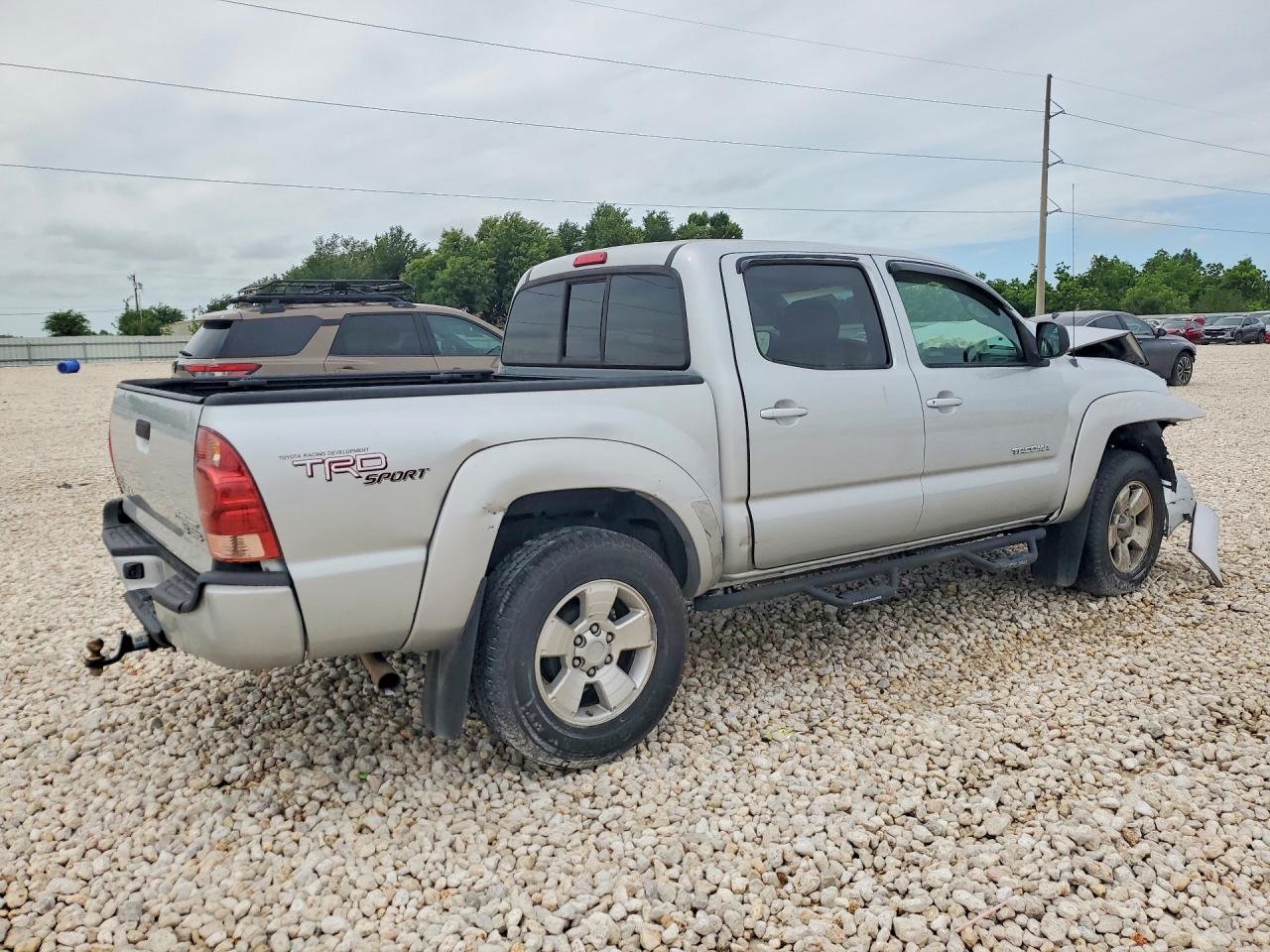 2008 Toyota Tacoma Double Cab Prerunner Silver vin: 3TMJU62N88M064171