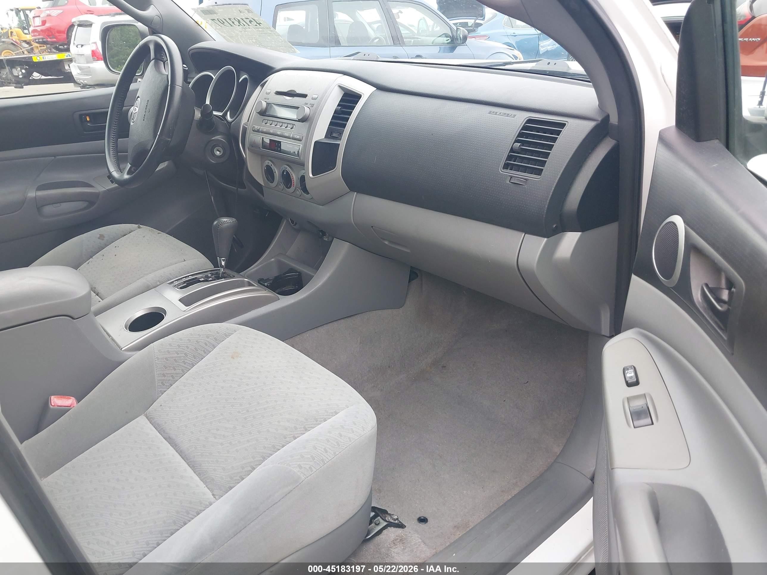 2008 Toyota Tacoma Prerunner V6 Белый vin: 3TMJU62N88M069855