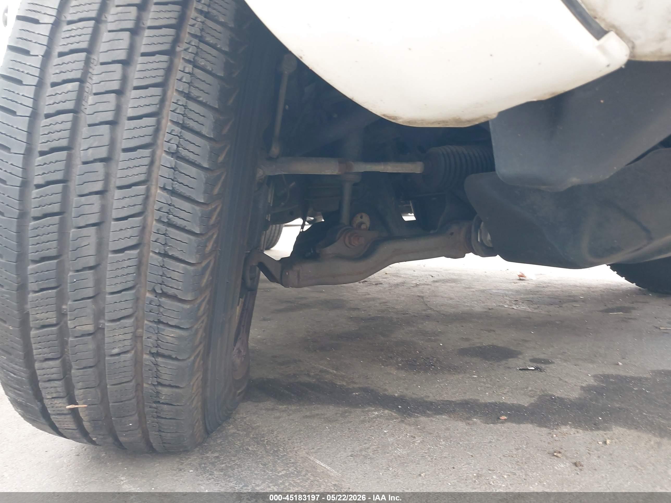2008 Toyota Tacoma Prerunner V6 Белый vin: 3TMJU62N88M069855