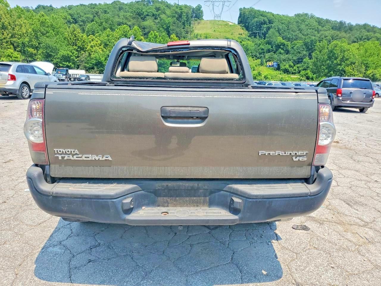 2009 Toyota Tacoma Double Cab Prerunner Tan vin: 3TMJU62N89M081747