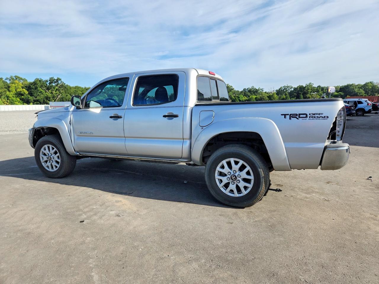2009 Toyota Tacoma Double Cab Prerunner Silver vin: 3TMJU62N89M082476