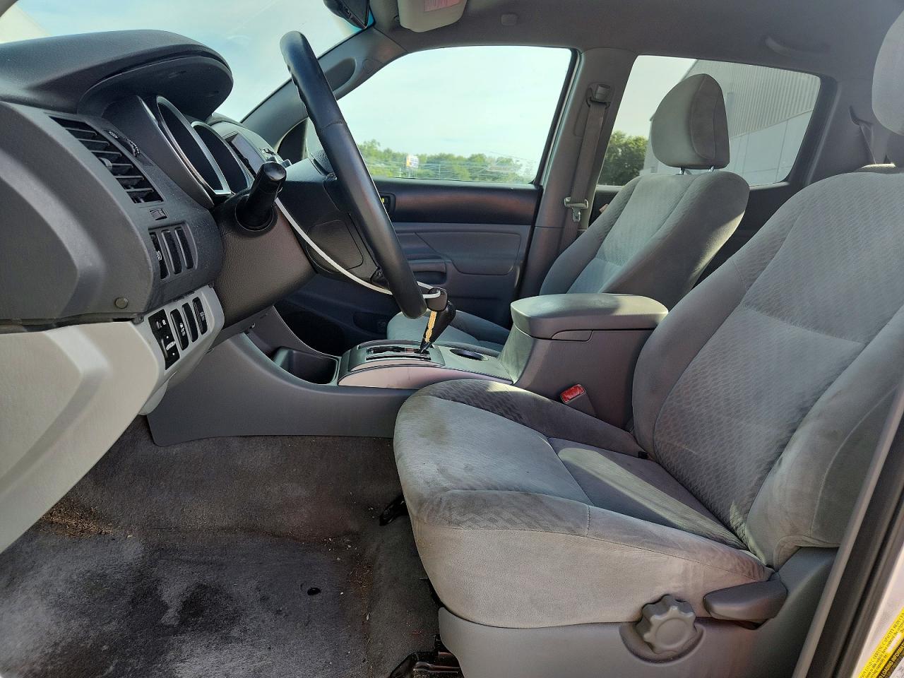 2009 Toyota Tacoma Double Cab Prerunner Silver vin: 3TMJU62N89M082476