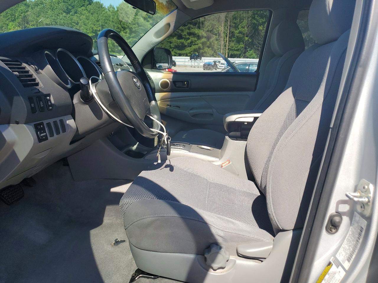 2006 Toyota Tacoma Double Cab Prerunner Silver vin: 3TMJU62N96M010648