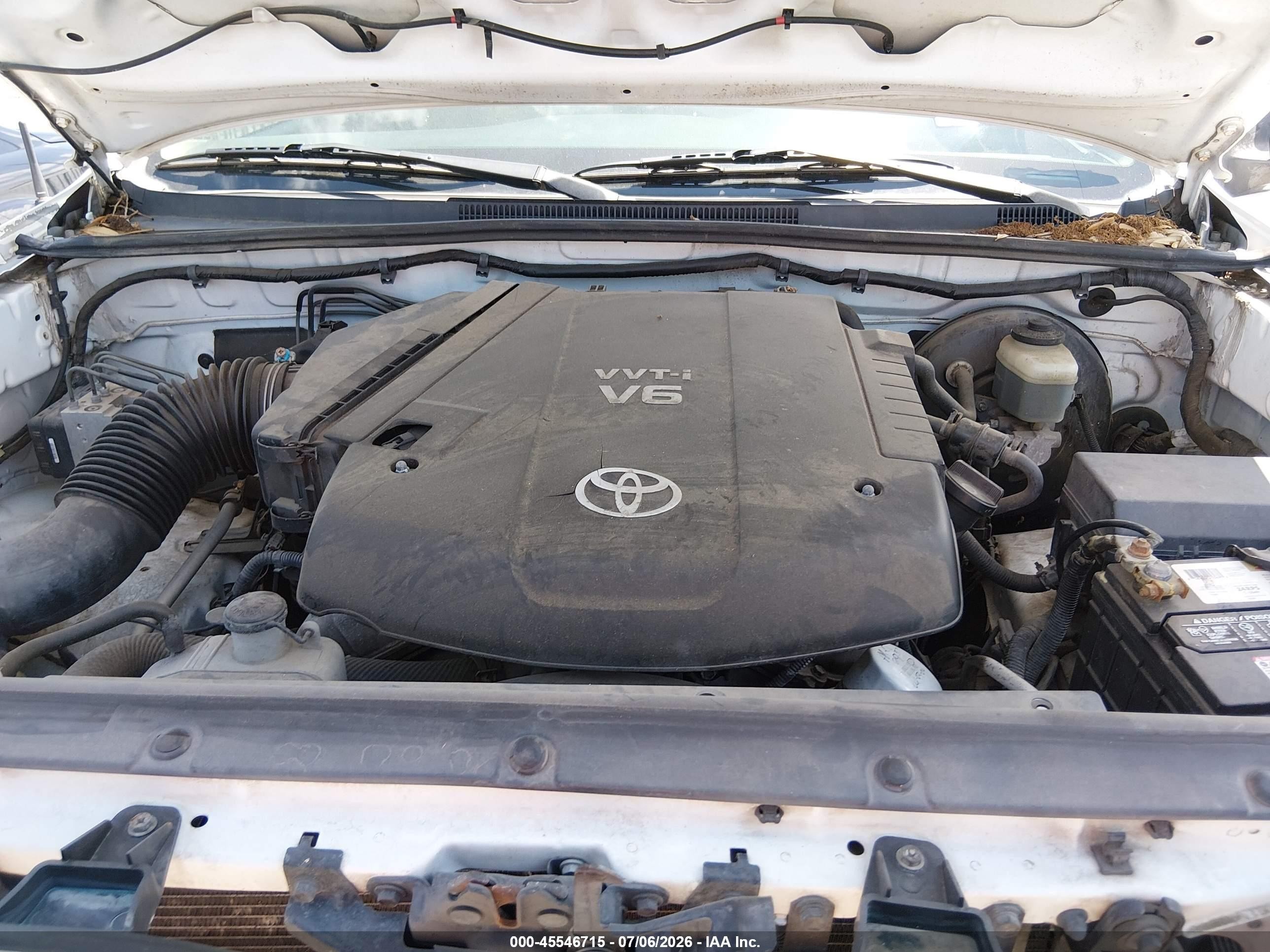 2008 Toyota Tacoma Prerunner V6 White vin: 3TMJU62N98M065152