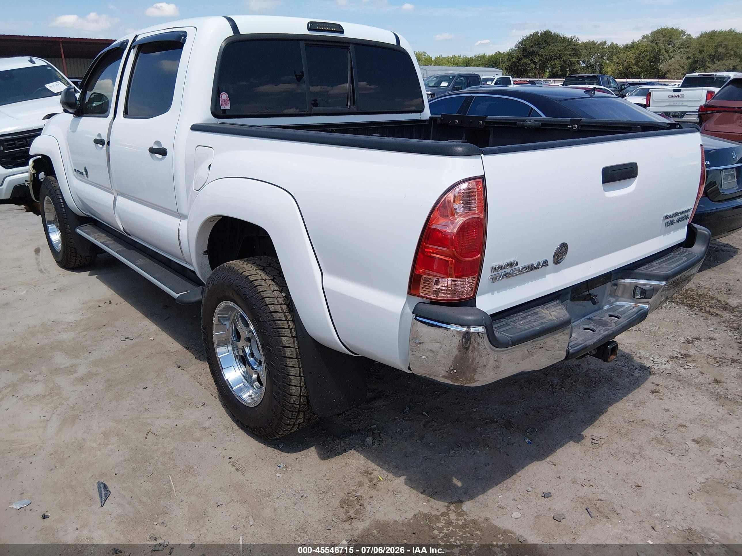 2008 Toyota Tacoma Prerunner V6 White vin: 3TMJU62N98M065152