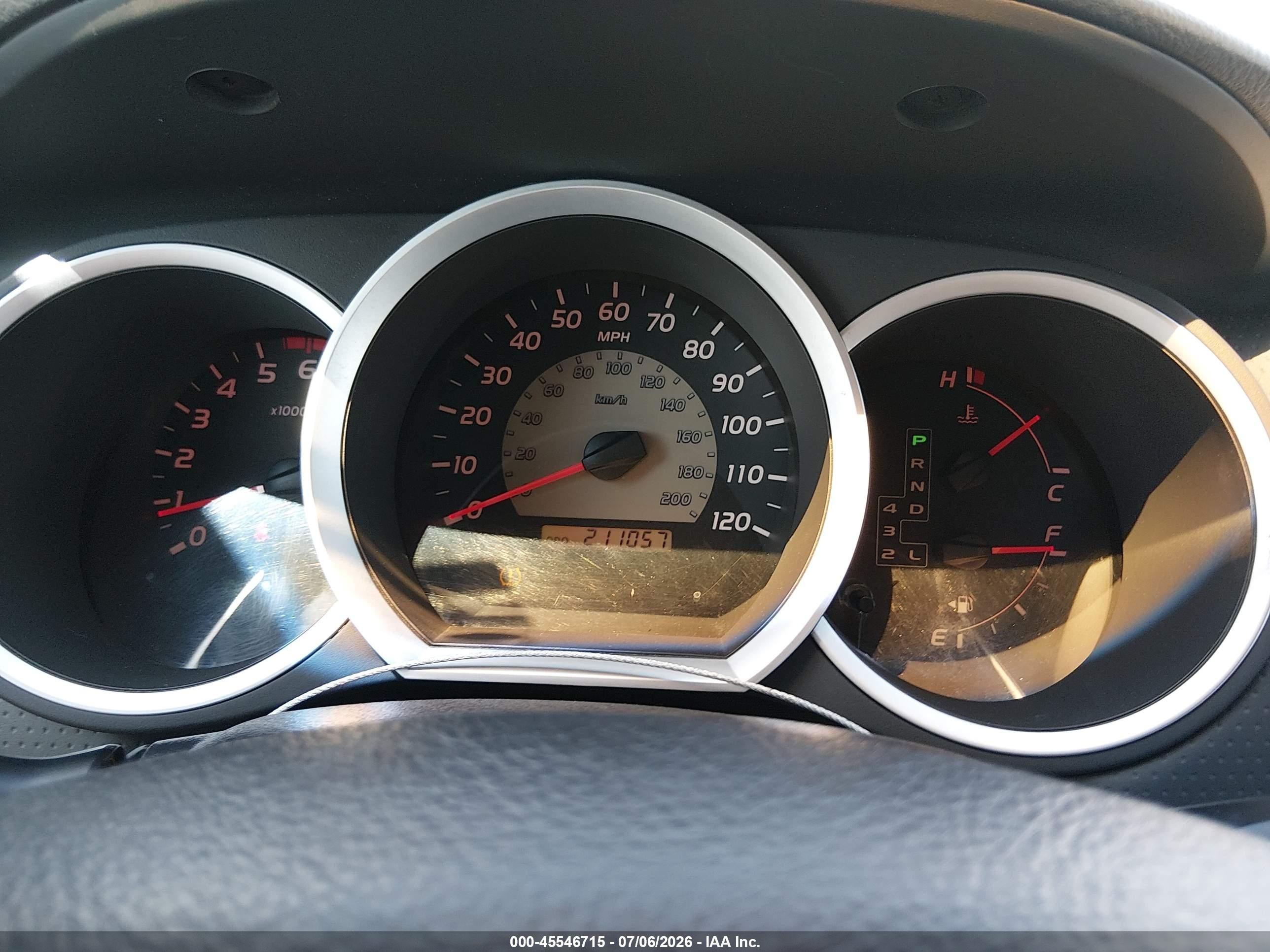 2008 Toyota Tacoma Prerunner V6 White vin: 3TMJU62N98M065152