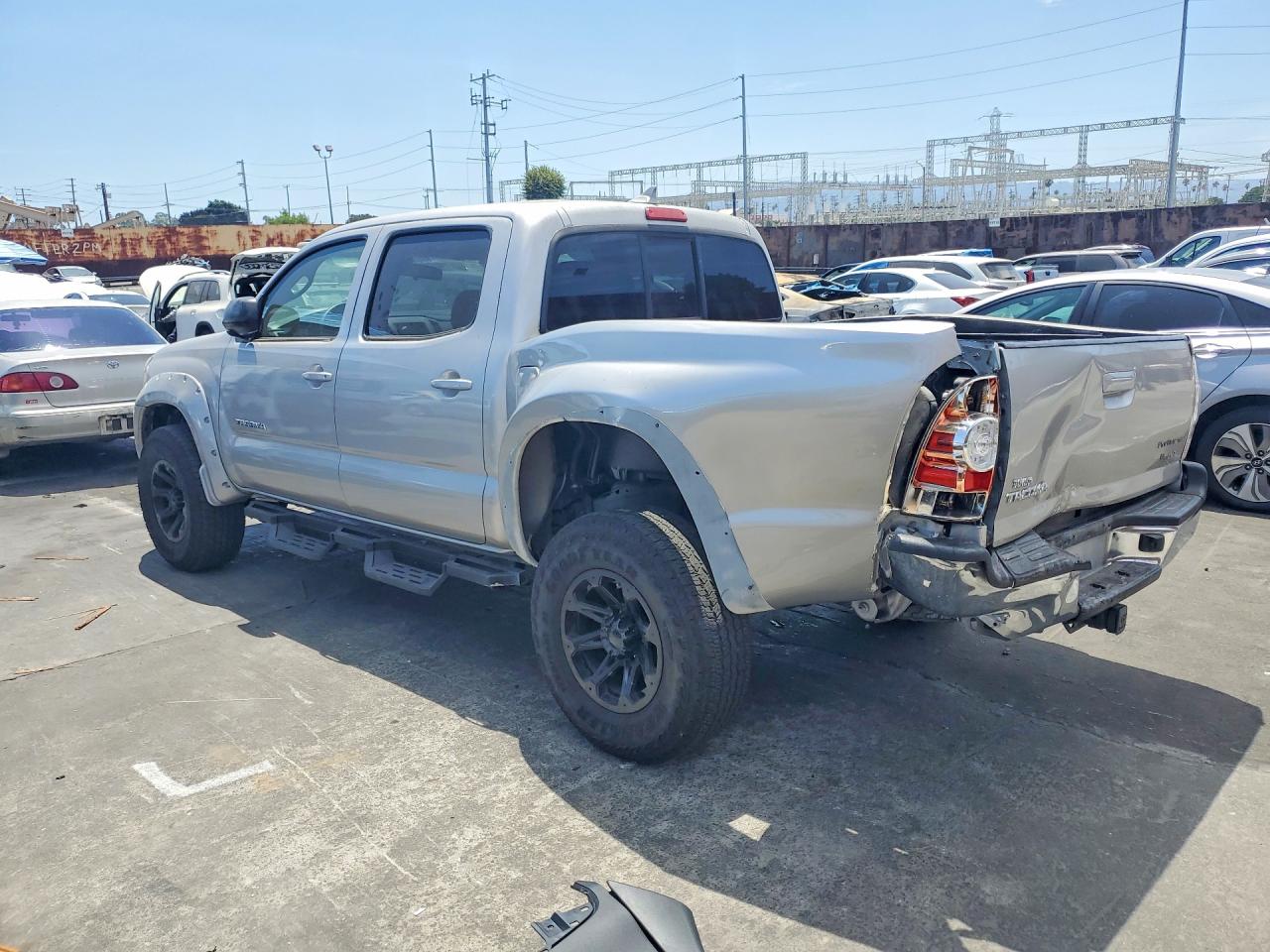 2008 Toyota Tacoma Double Cab Prerunner Серебряный vin: 3TMJU62N98M068150