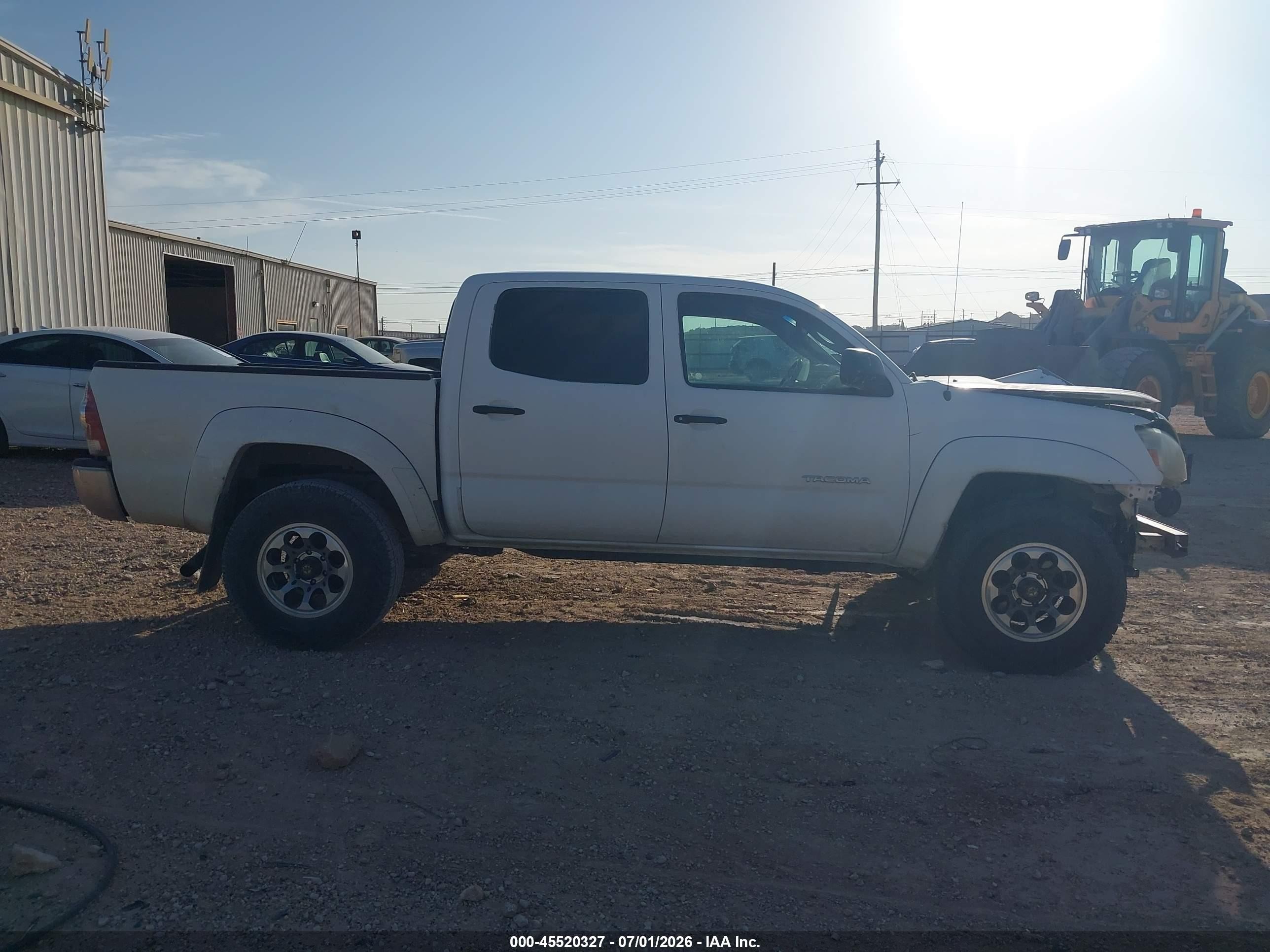 2009 Toyota Tacoma Prerunner V6 White vin: 3TMJU62N99M087878