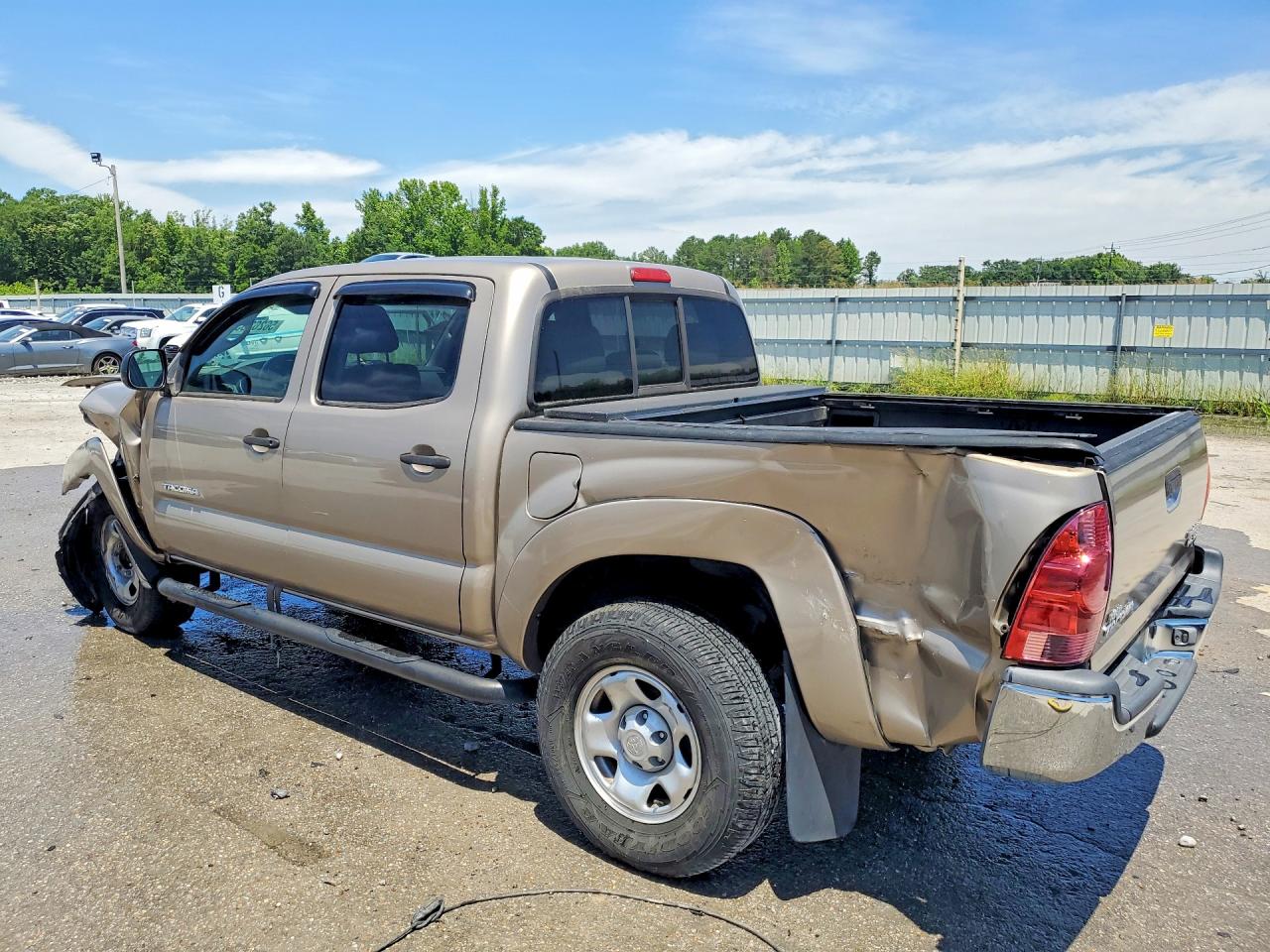 2005 Toyota Tacoma Double Cab Prerunner Gold vin: 3TMJU62NX5M002265