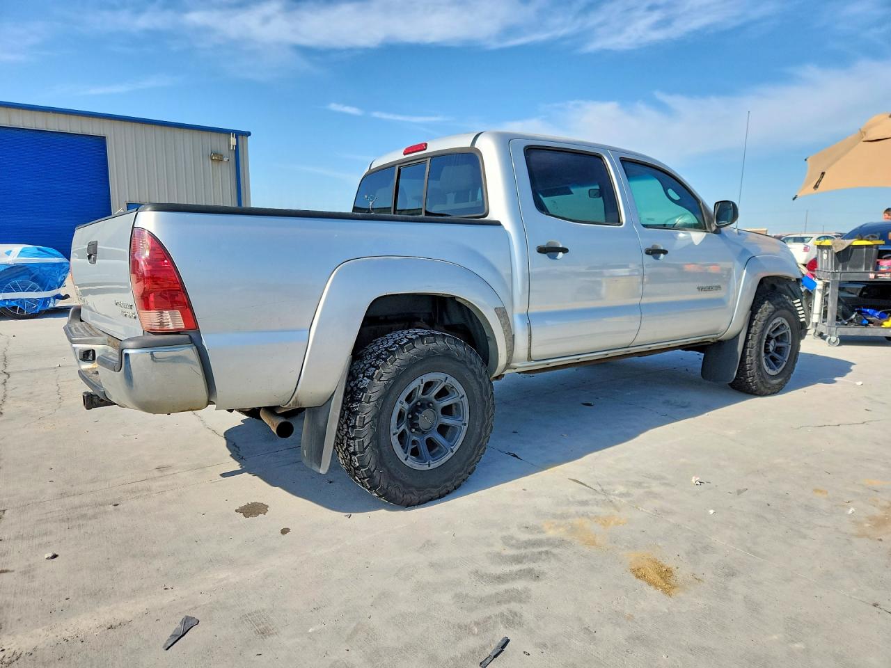 2007 Toyota Tacoma Double Cab Prerunner Silver vin: 3TMJU62NX7M048472