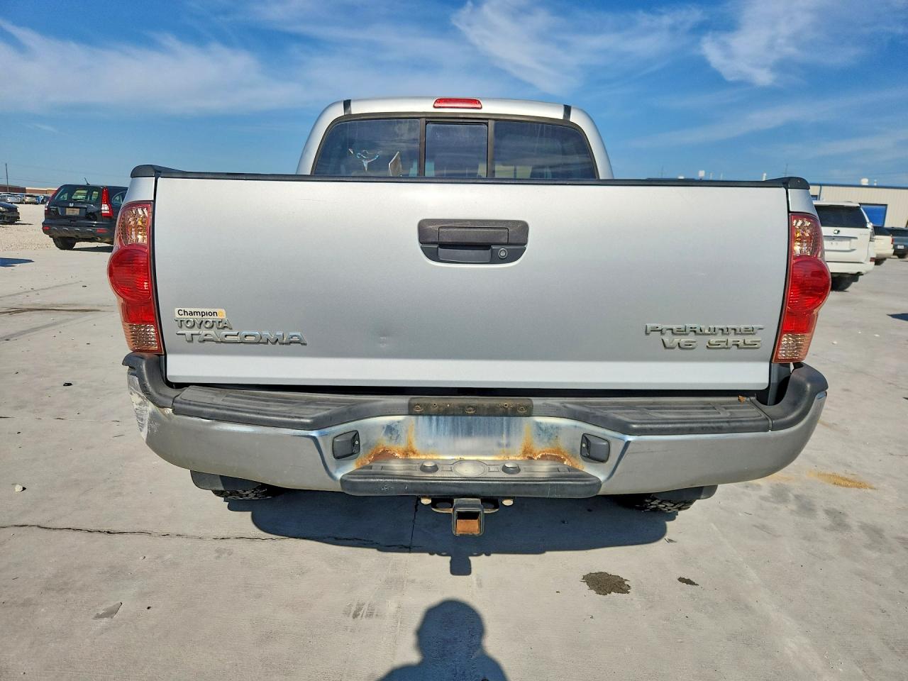 2007 Toyota Tacoma Double Cab Prerunner Silver vin: 3TMJU62NX7M048472