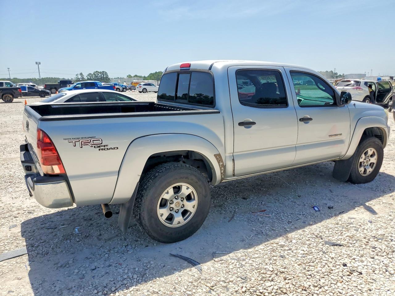 2008 Toyota Tacoma Double Cab Prerunner Silver vin: 3TMJU62NX8M068223