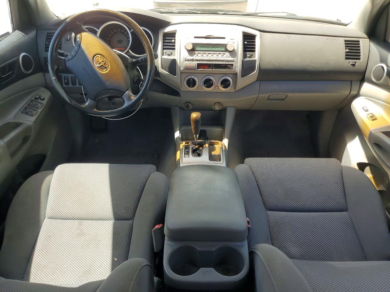 2008 Toyota Tacoma Double Cab Prerunner Silver vin: 3TMJU62NX8M068223
