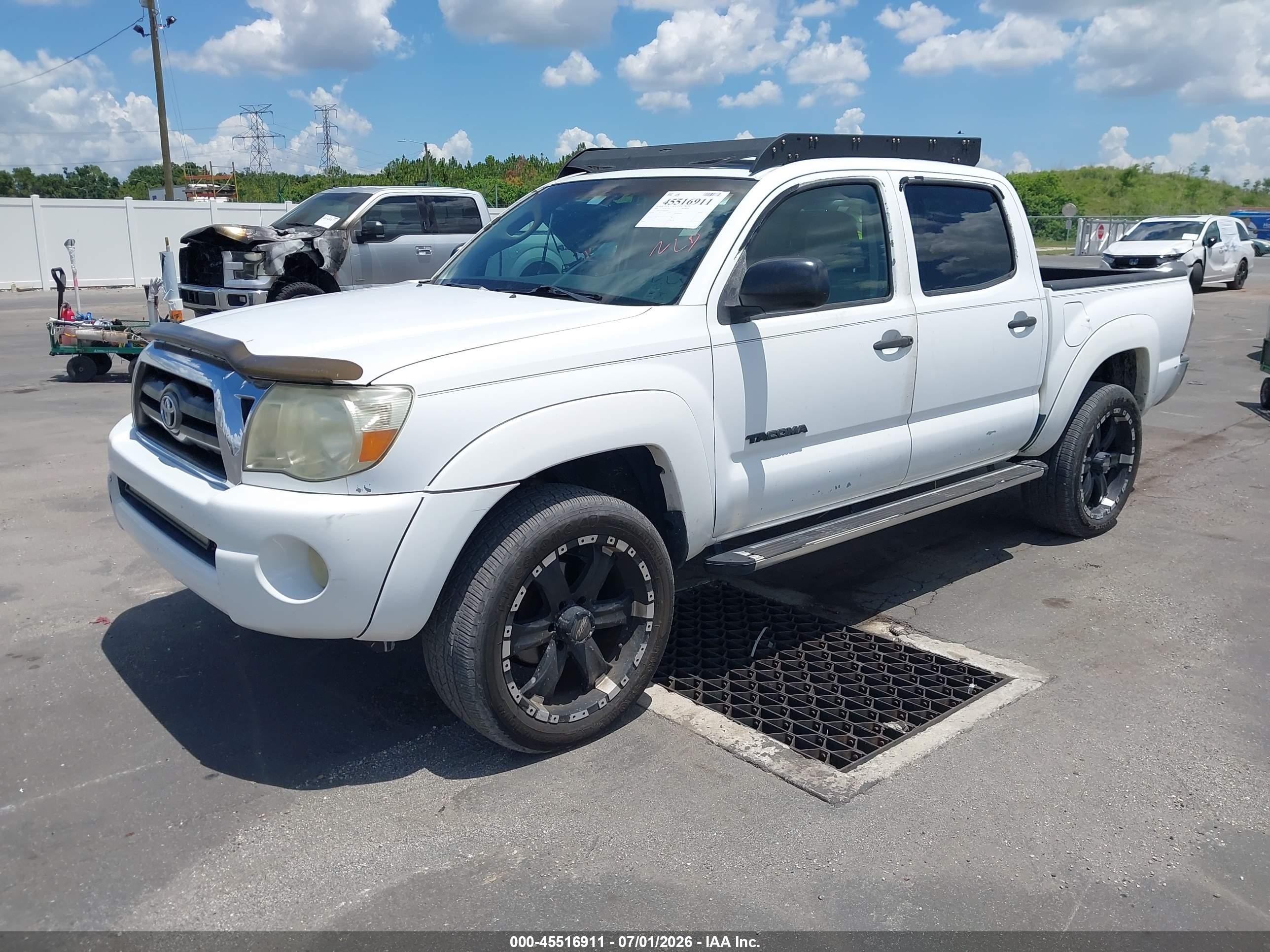 2009 Toyota Tacoma Prerunner V6 White vin: 3TMJU62NX9M073066