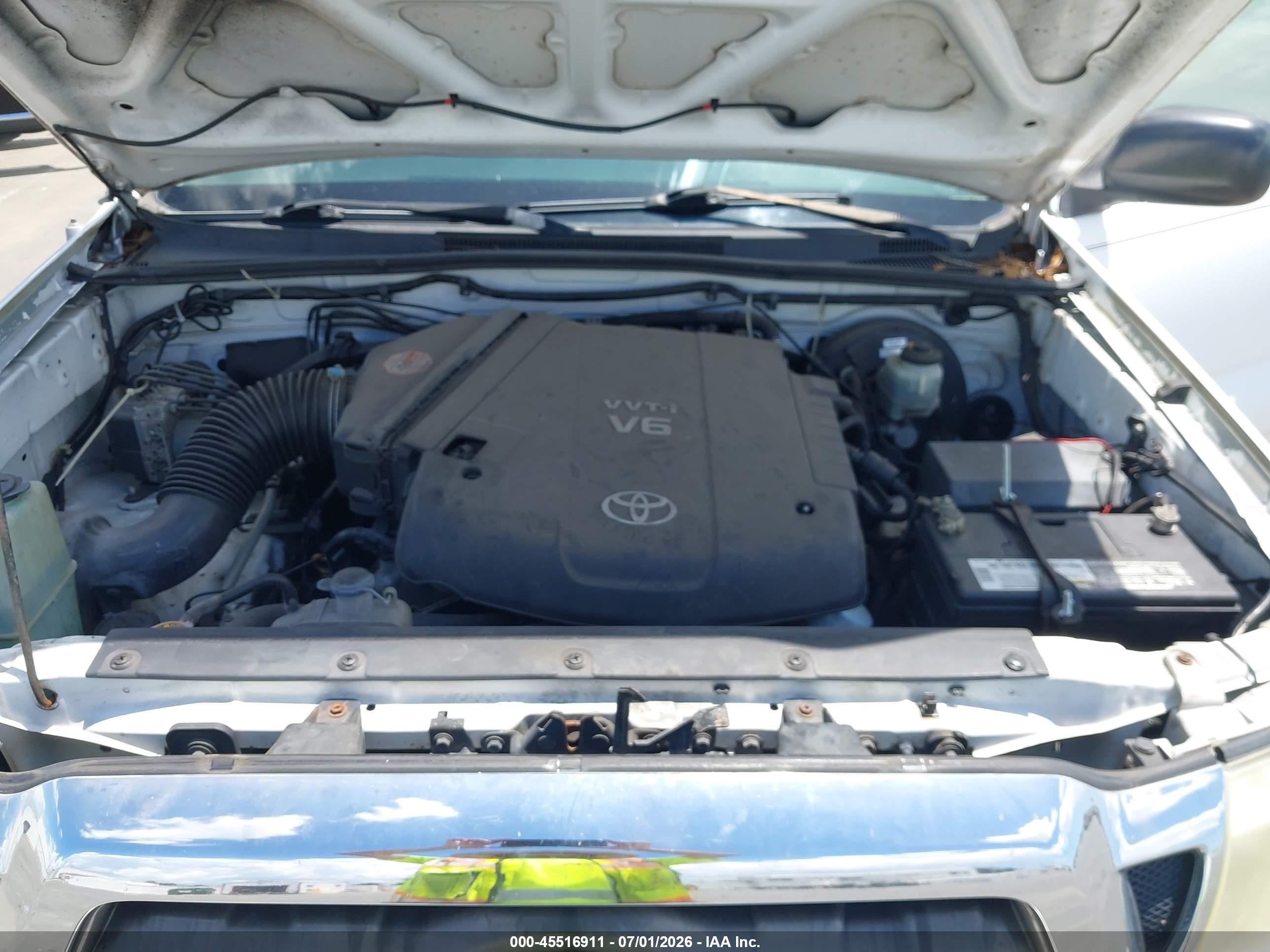 2009 Toyota Tacoma Prerunner V6 White vin: 3TMJU62NX9M073066