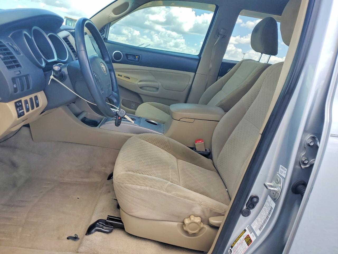 2009 Toyota Tacoma Double Cab Prerunner Silver vin: 3TMJU62NX9M075139