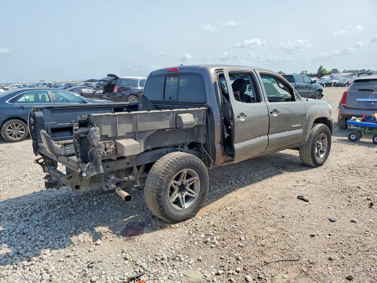 2009 Toyota Tacoma Double Cab Prerunner Gray vin: 3TMJU62NX9M091499