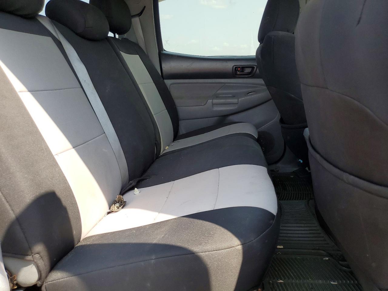2009 Toyota Tacoma Double Cab Prerunner Gray vin: 3TMJU62NX9M091499