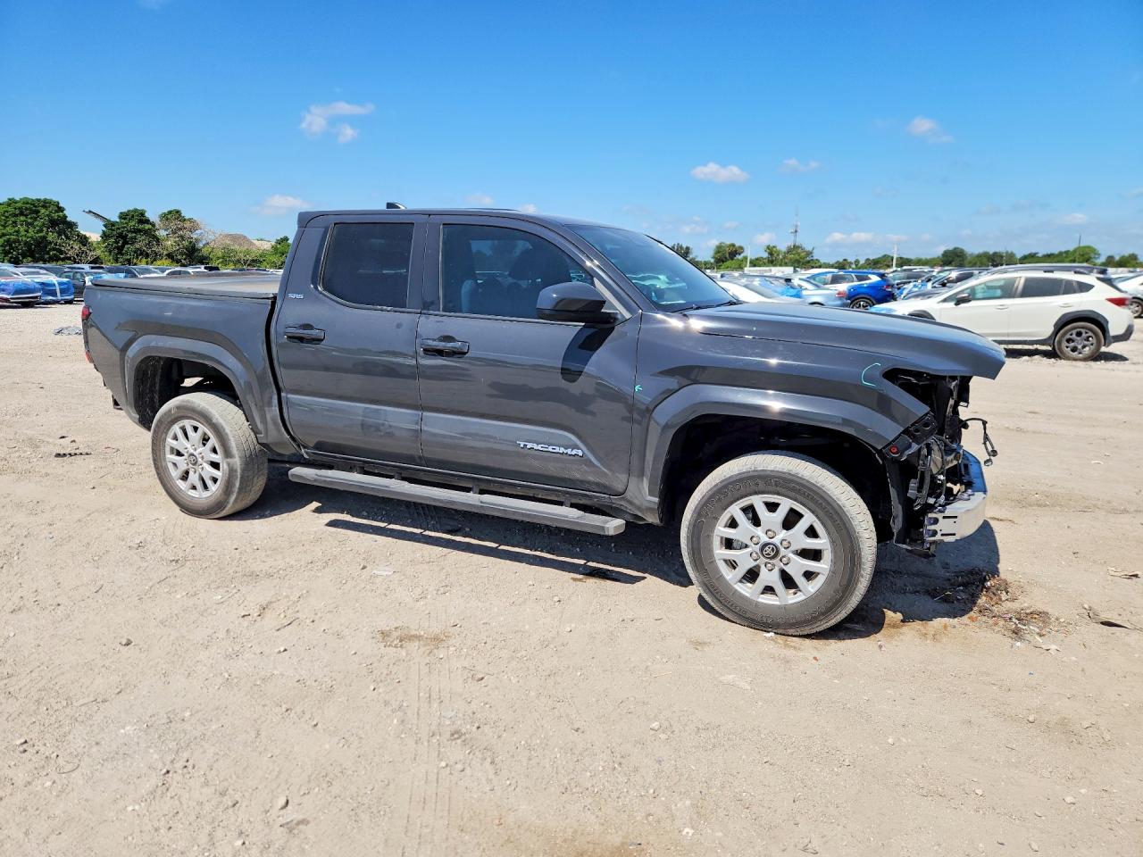 2024 Toyota Tacoma Sr5 Серый vin: 3TMKB5FN3RM013628