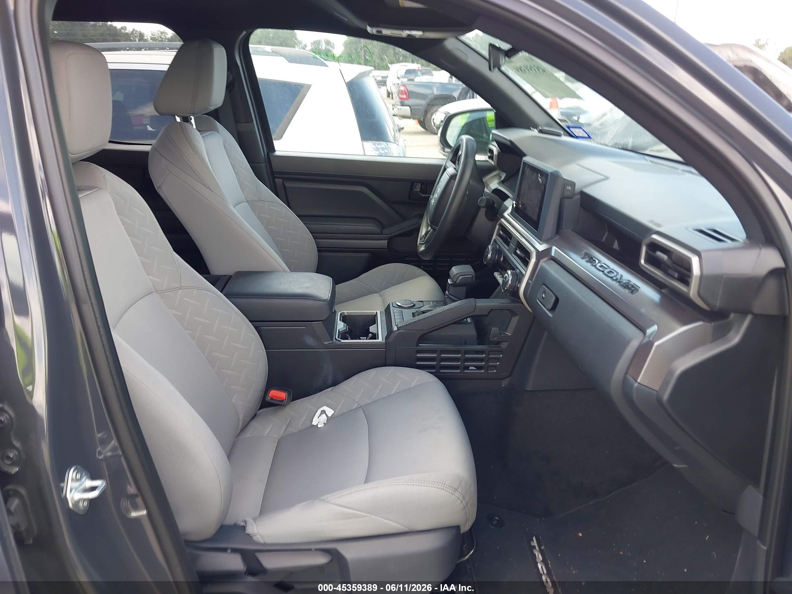 2026 Toyota Tacoma Sr5 Черный vin: 3TMKB5FN3TM058026