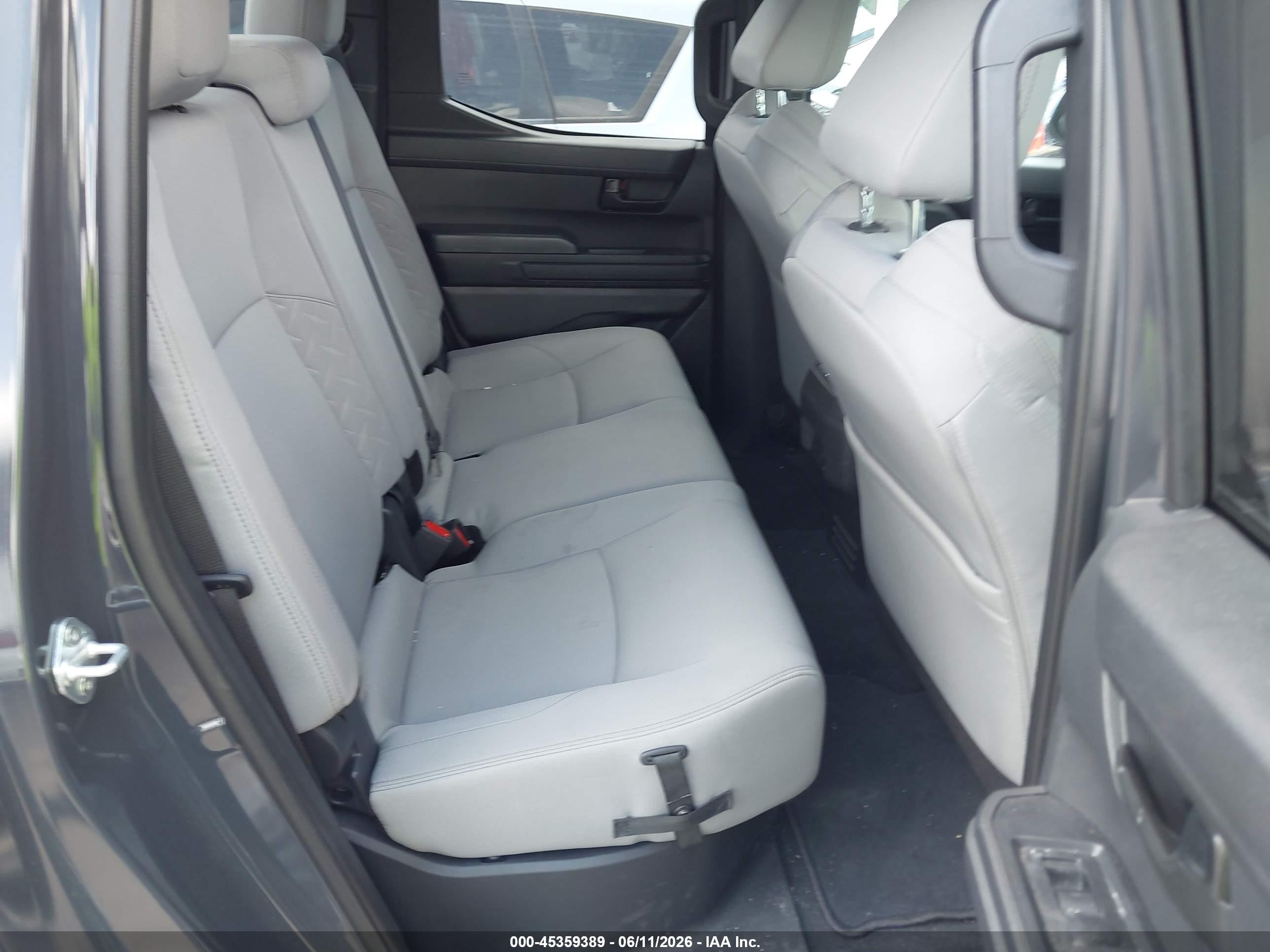 2026 Toyota Tacoma Sr5 Черный vin: 3TMKB5FN3TM058026