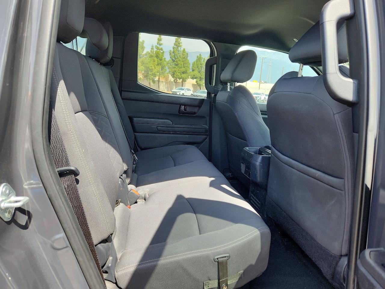 2024 Toyota Tacoma Sr5 Gray vin: 3TMKB5FN8RM011647