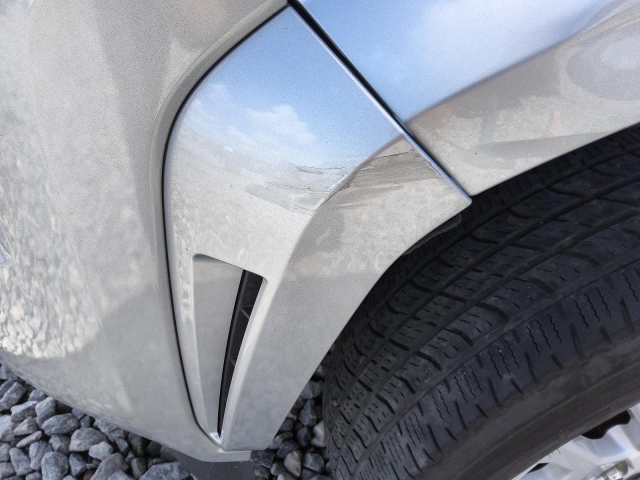 2025 Toyota Tacoma Sr5 Silver vin: 3TMKB5FNXSM031114 Damage: Front Bumper, Light Scratch, 4 To 5 Inches