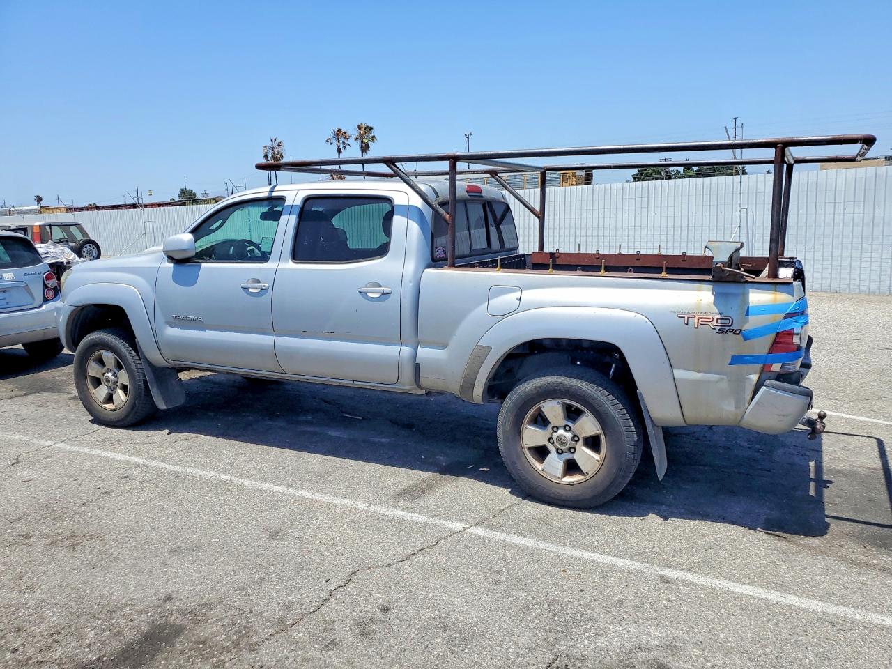 2011 Toyota Tacoma Double Cab Prerunner Silver vin: 3TMKU4HN0BM029969