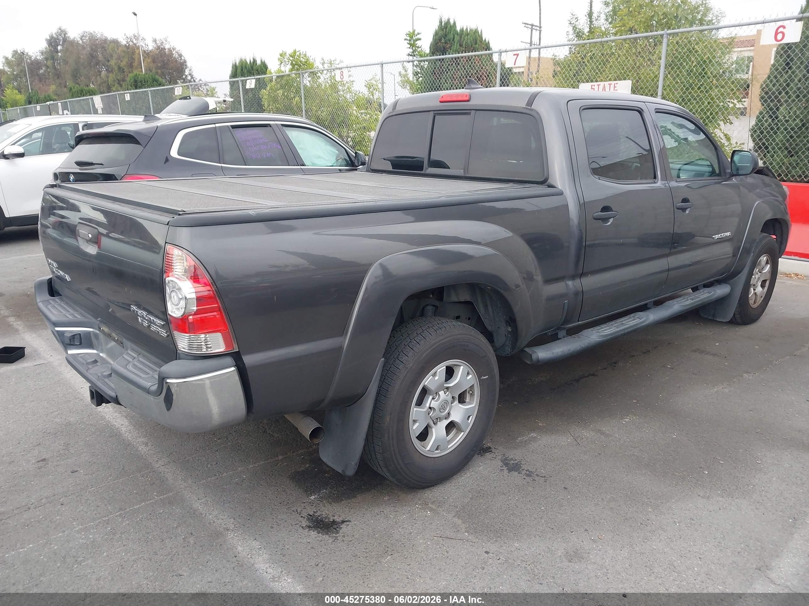 2012 Toyota Tacoma Prerunner V6 Gray vin: 3TMKU4HN0CM031769
