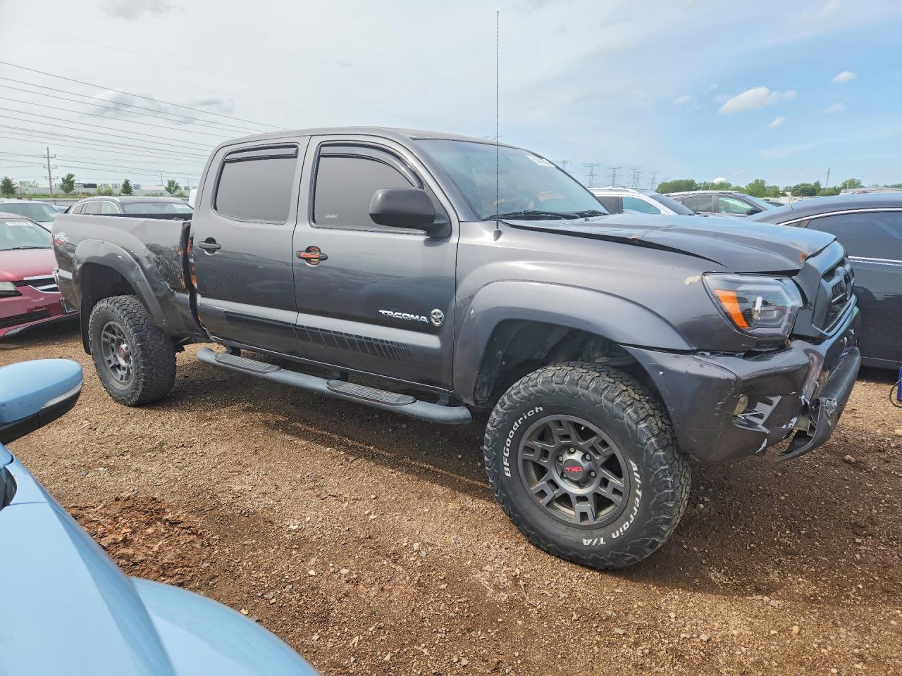 2014 Toyota Tacoma Double Cab Prerunner Long Bed Gray vin: 3TMKU4HN0EM040295