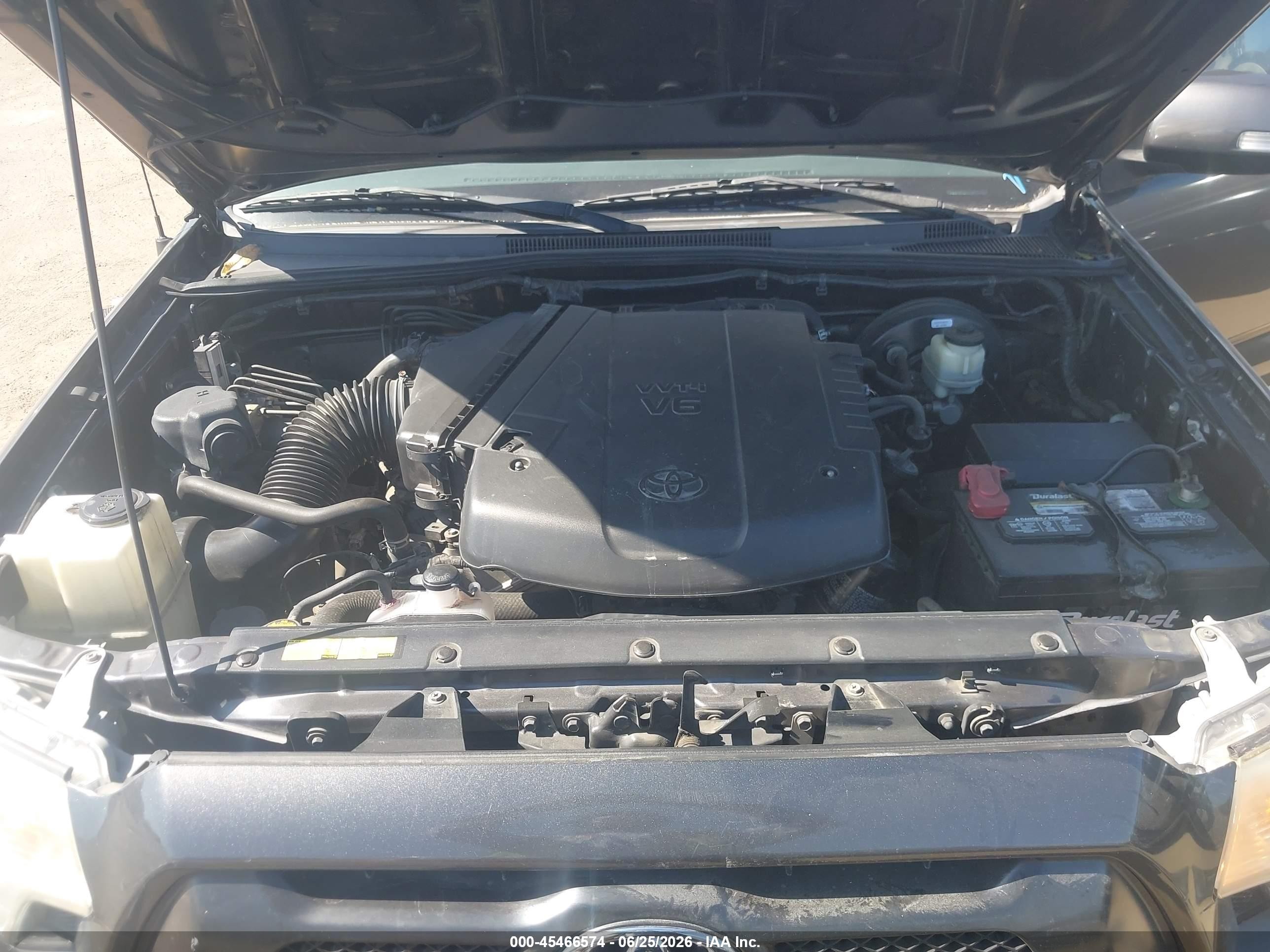 2015 Toyota Tacoma Prerunner V6 Серый vin: 3TMKU4HN0FM044638