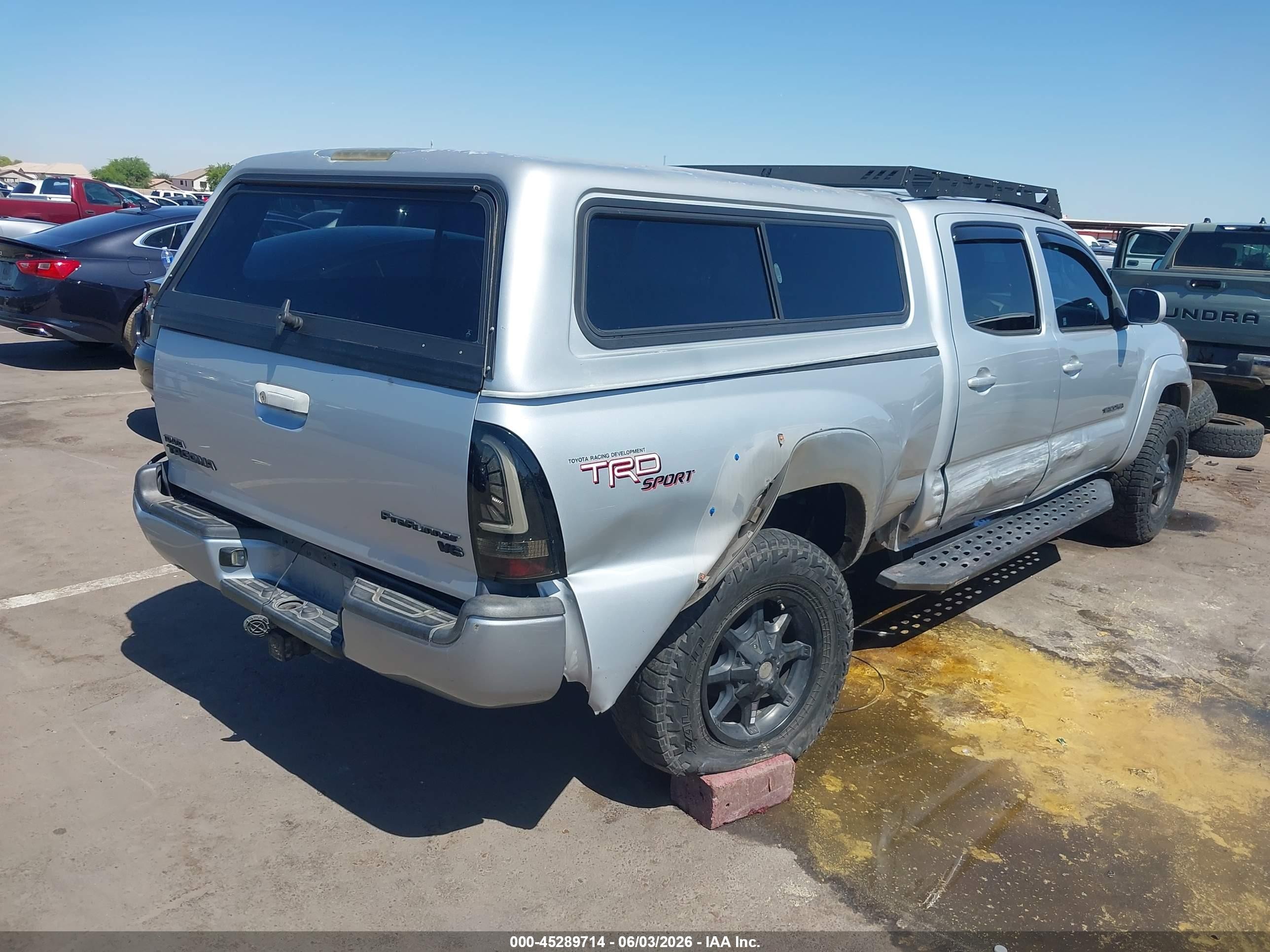 2011 Toyota Tacoma Prerunner V6 Silver vin: 3TMKU4HN1BM028300