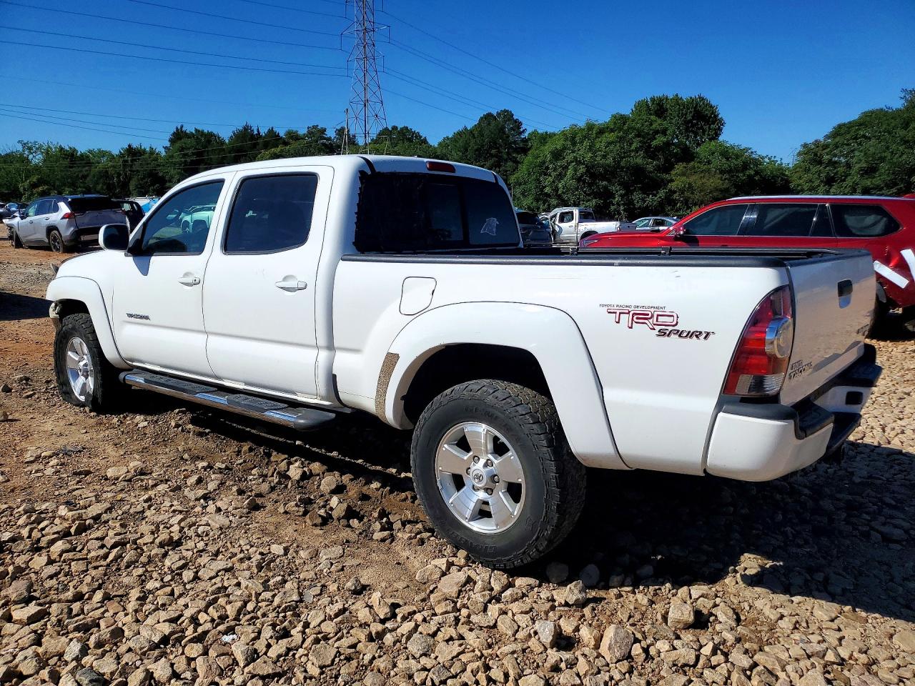 2011 Toyota Tacoma Double Cab Prerunner Long Bed White vin: 3TMKU4HN1BM030855