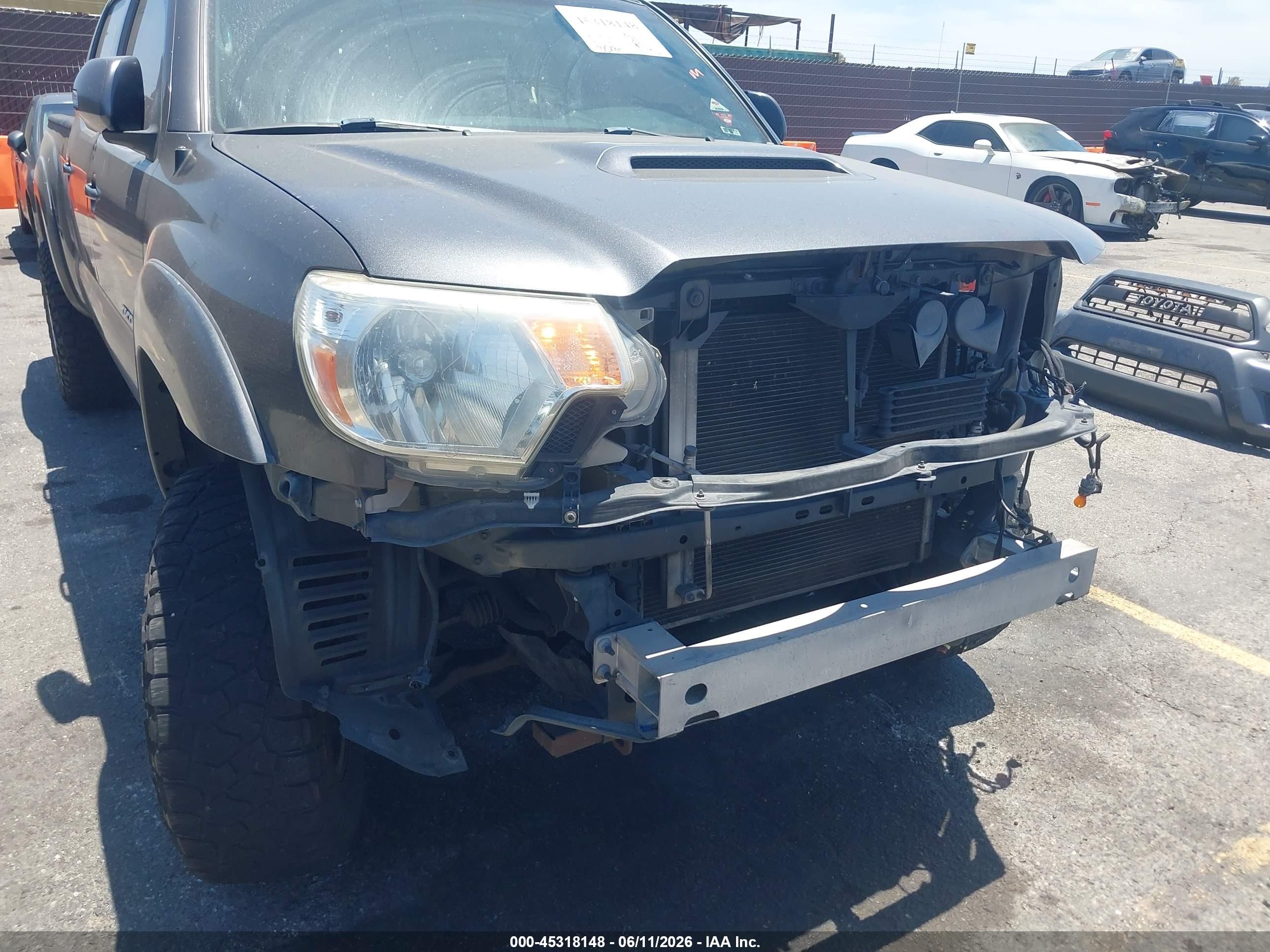 2012 Toyota Tacoma Prerunner V6 Серый vin: 3TMKU4HN1CM031960