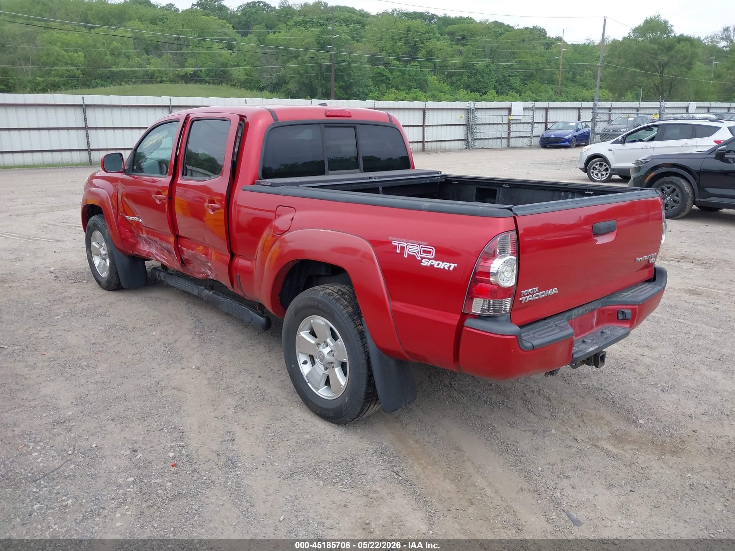 2011 Toyota Tacoma Prerunner V6 Красный vin: 3TMKU4HN2BM030699