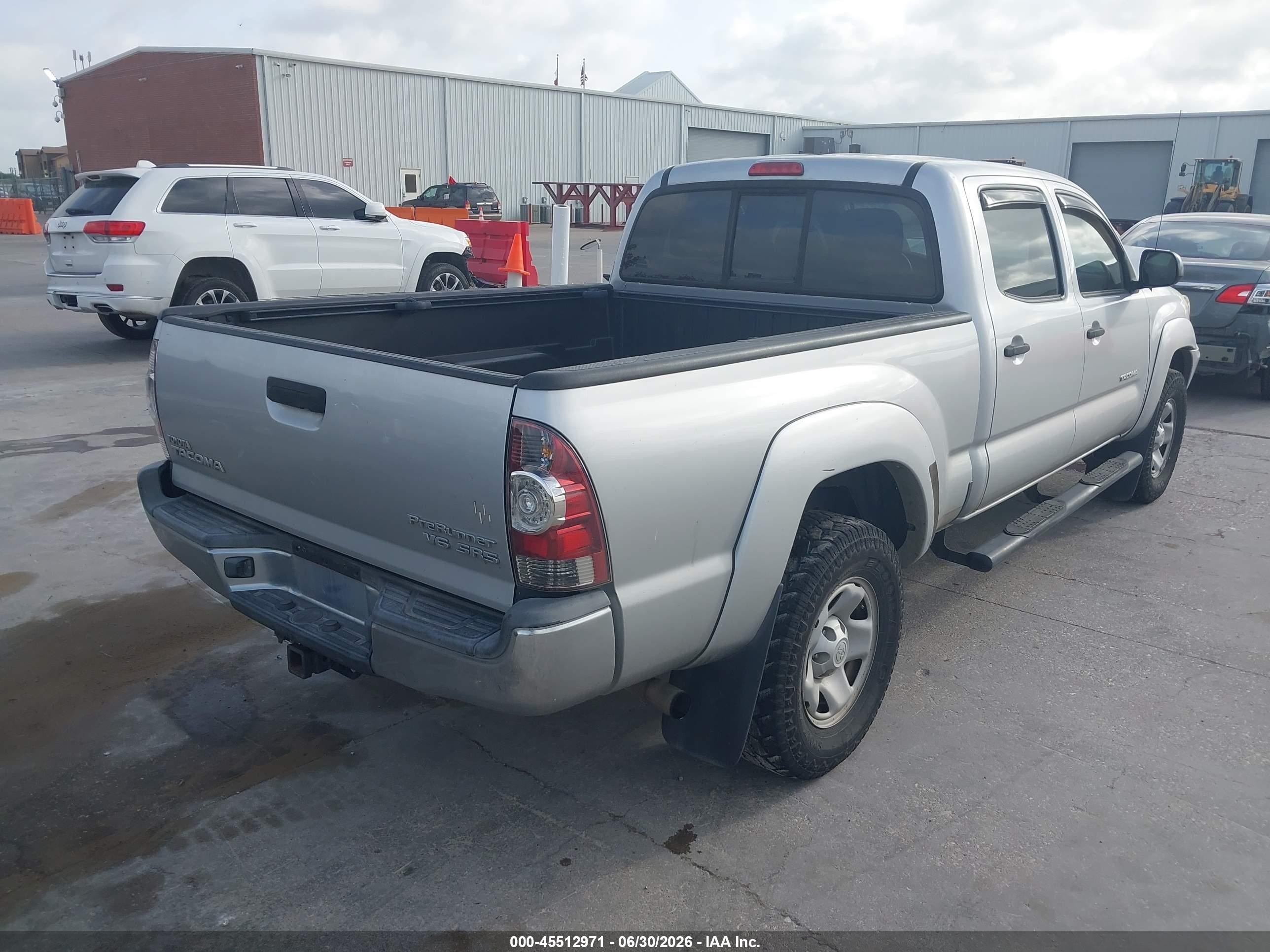 2013 Toyota Tacoma Prerunner V6 Gray vin: 3TMKU4HN2DM038255