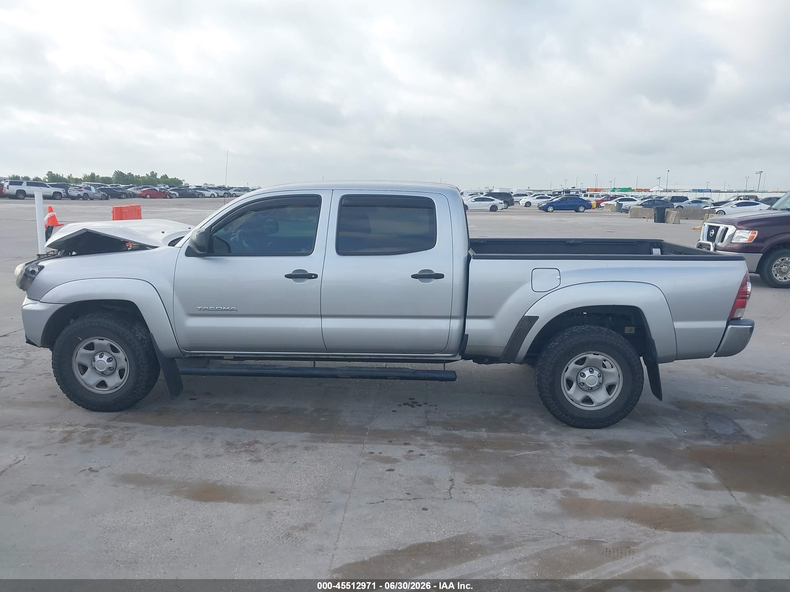 2013 Toyota Tacoma Prerunner V6 Gray vin: 3TMKU4HN2DM038255