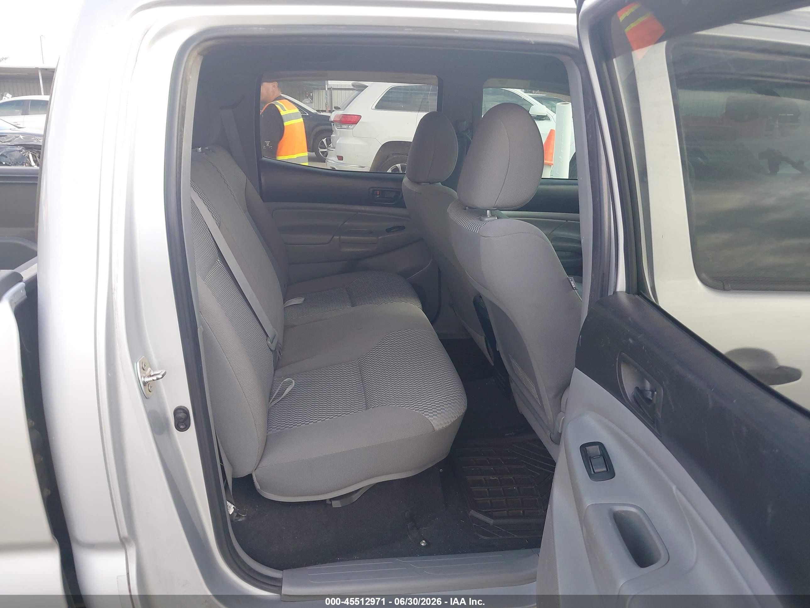 2013 Toyota Tacoma Prerunner V6 Gray vin: 3TMKU4HN2DM038255