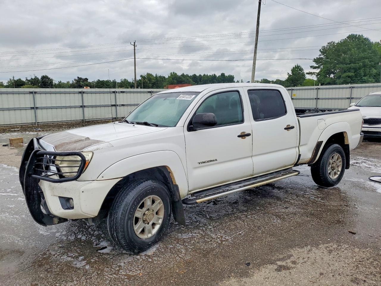 2014 Toyota Tacoma Double Cab Prerunner Long Bed White vin: 3TMKU4HN2EM040251