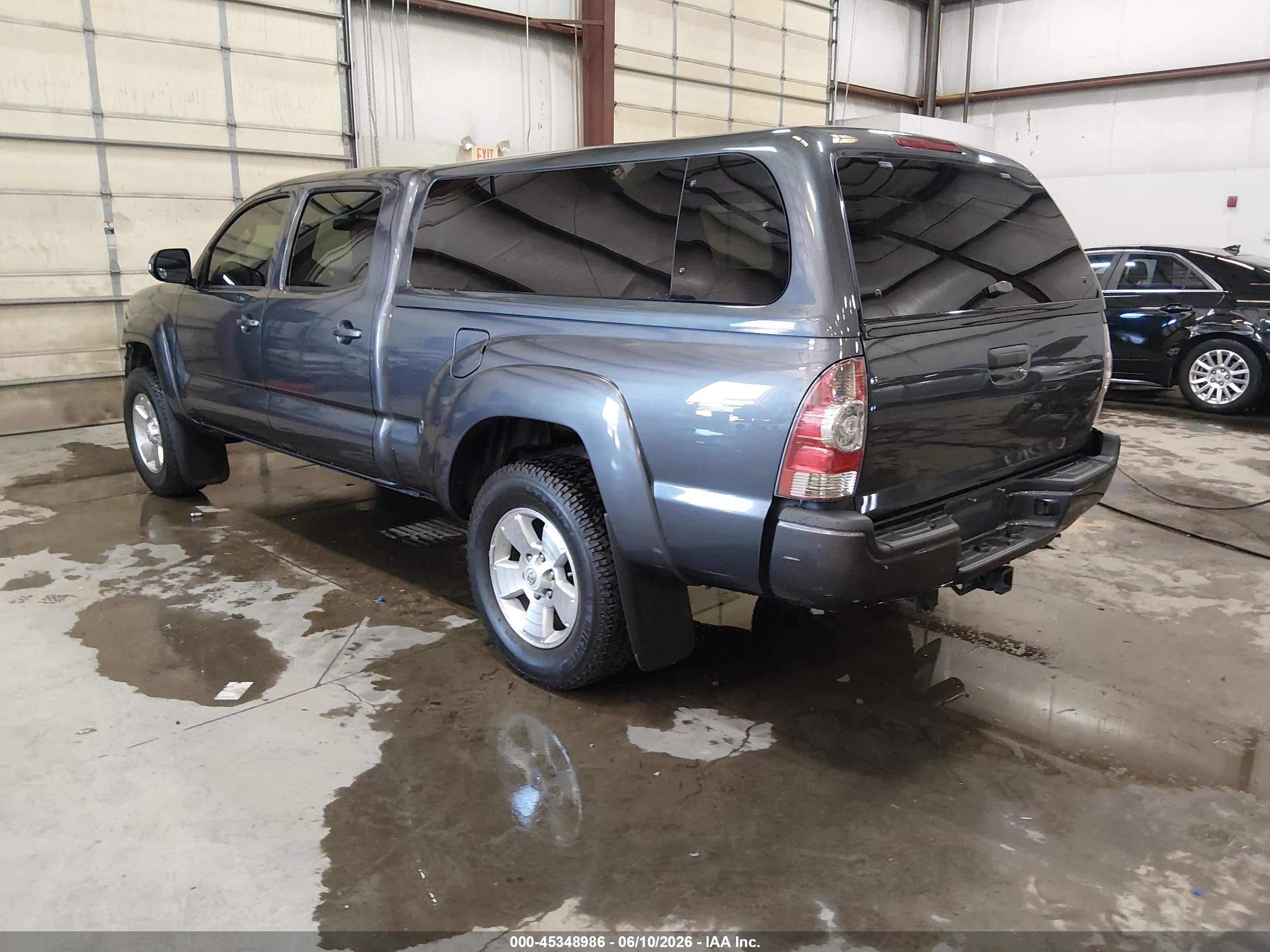 2015 Toyota Tacoma Prerunner V6 Gray vin: 3TMKU4HN2FM043992