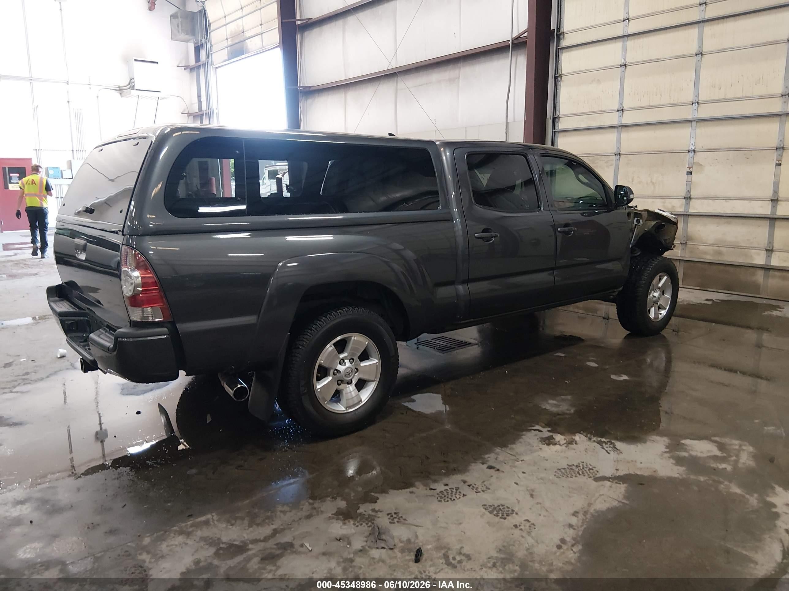 2015 Toyota Tacoma Prerunner V6 Gray vin: 3TMKU4HN2FM043992
