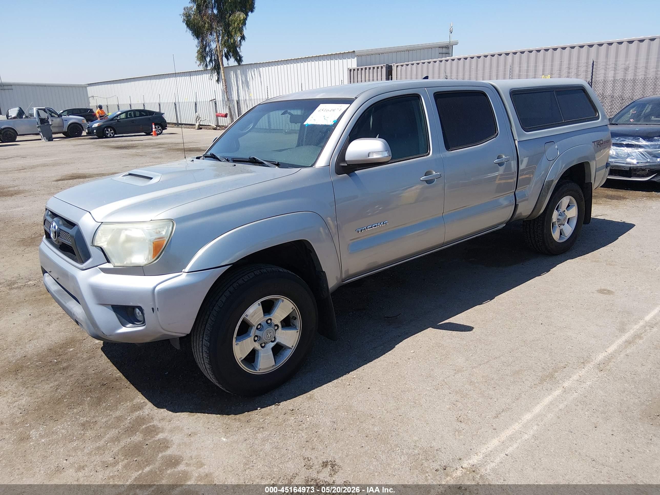 2015 Toyota Tacoma Prerunner V6 Silver vin: 3TMKU4HN3FM045458