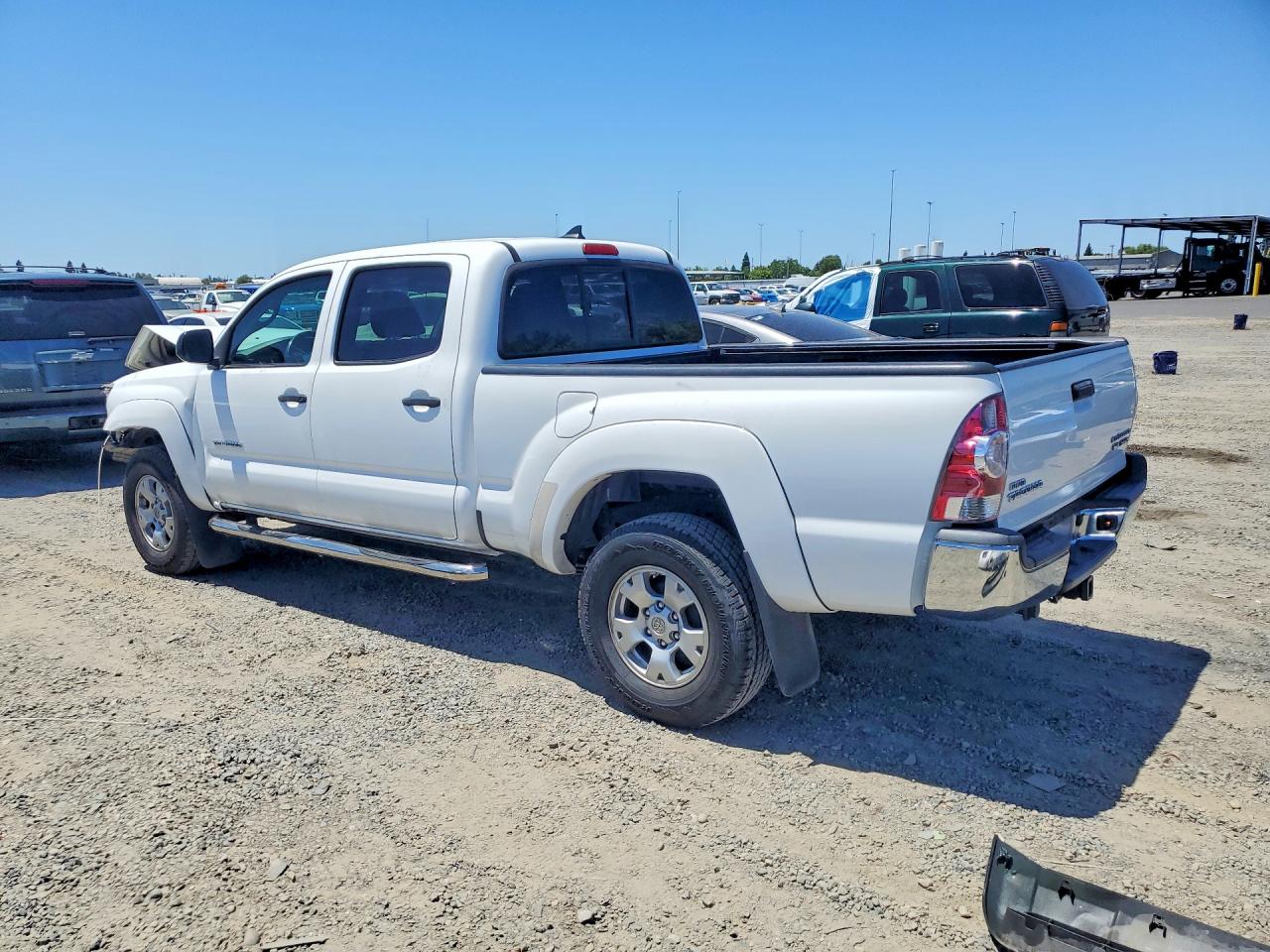 2012 Toyota Tacoma Double Cab Prerunner Long Bed White vin: 3TMKU4HN4CM034061