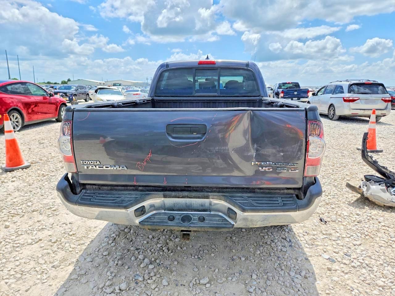 2014 Toyota Tacoma Double Cab Prerunner Long Bed Серый vin: 3TMKU4HN4EM041806