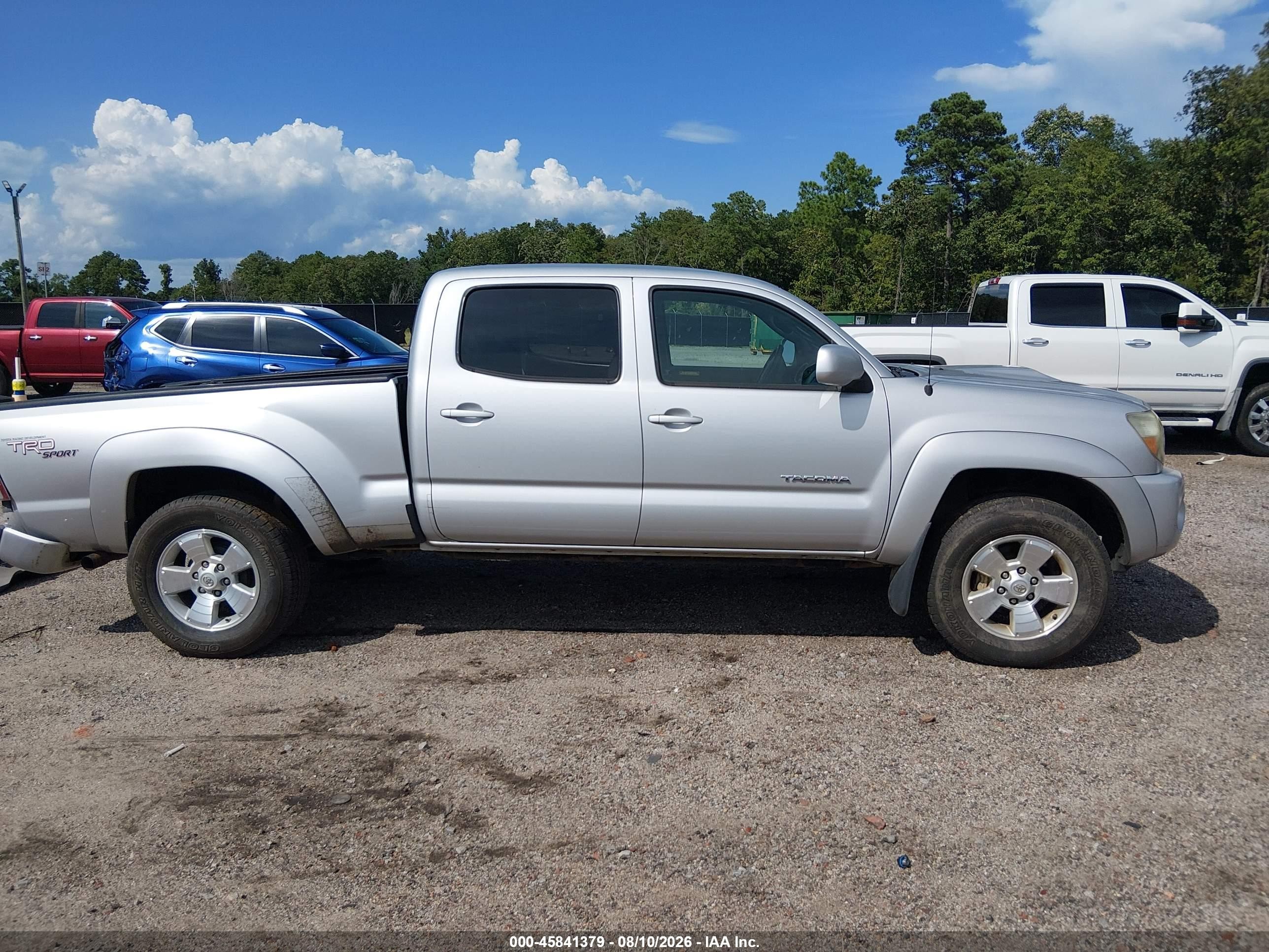 2010 Toyota Tacoma Prerunner V6 Silver vin: 3TMKU4HN5AM025821