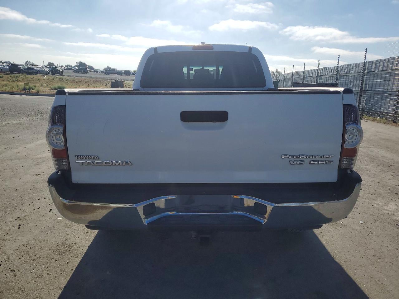 2010 Toyota Tacoma Double Cab Prerunner Long Bed White vin: 3TMKU4HN5AM026340