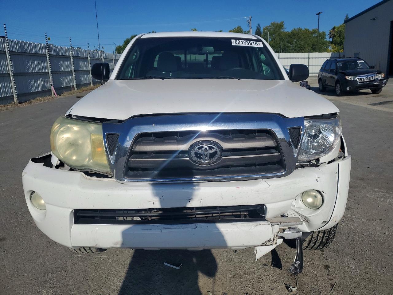 2010 Toyota Tacoma Double Cab Prerunner Long Bed White vin: 3TMKU4HN5AM026340