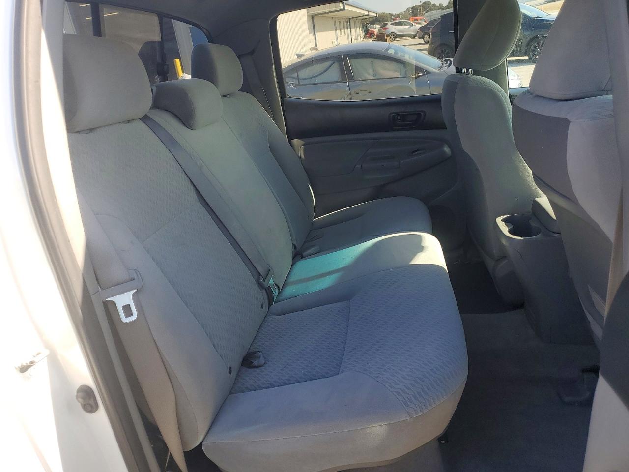 2010 Toyota Tacoma Double Cab Prerunner Long Bed White vin: 3TMKU4HN5AM026340